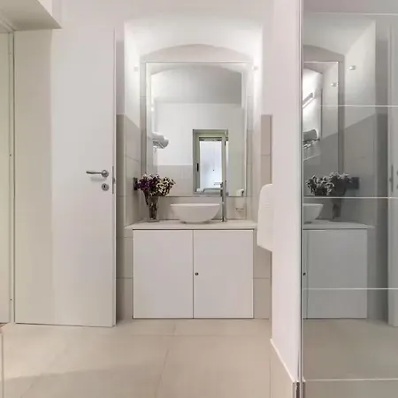 Ferrara Palace Apartment *